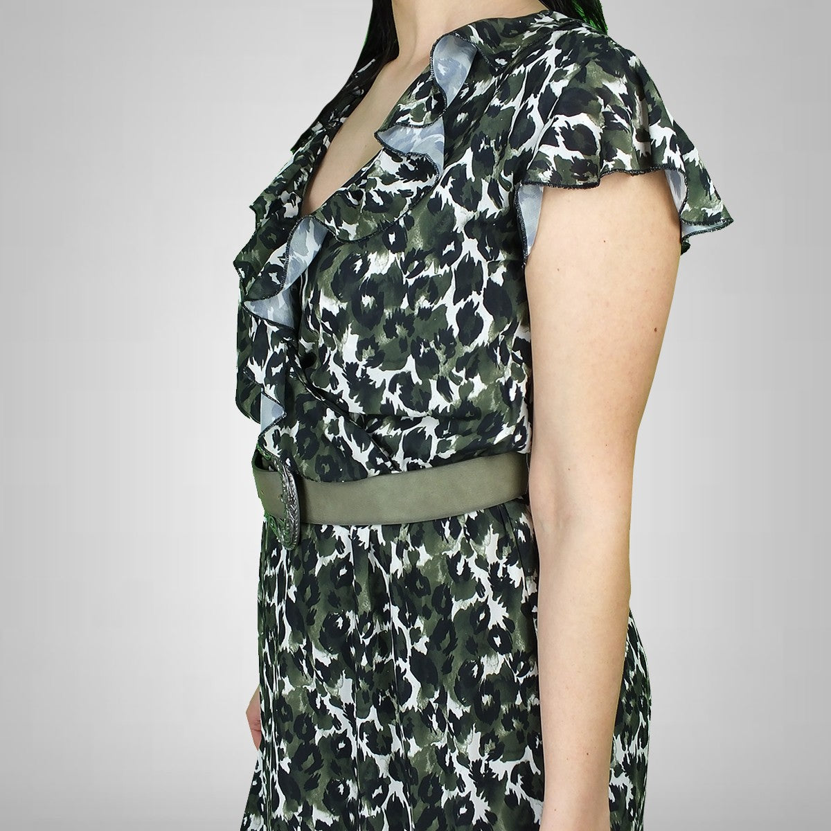 Abitino militare con volant